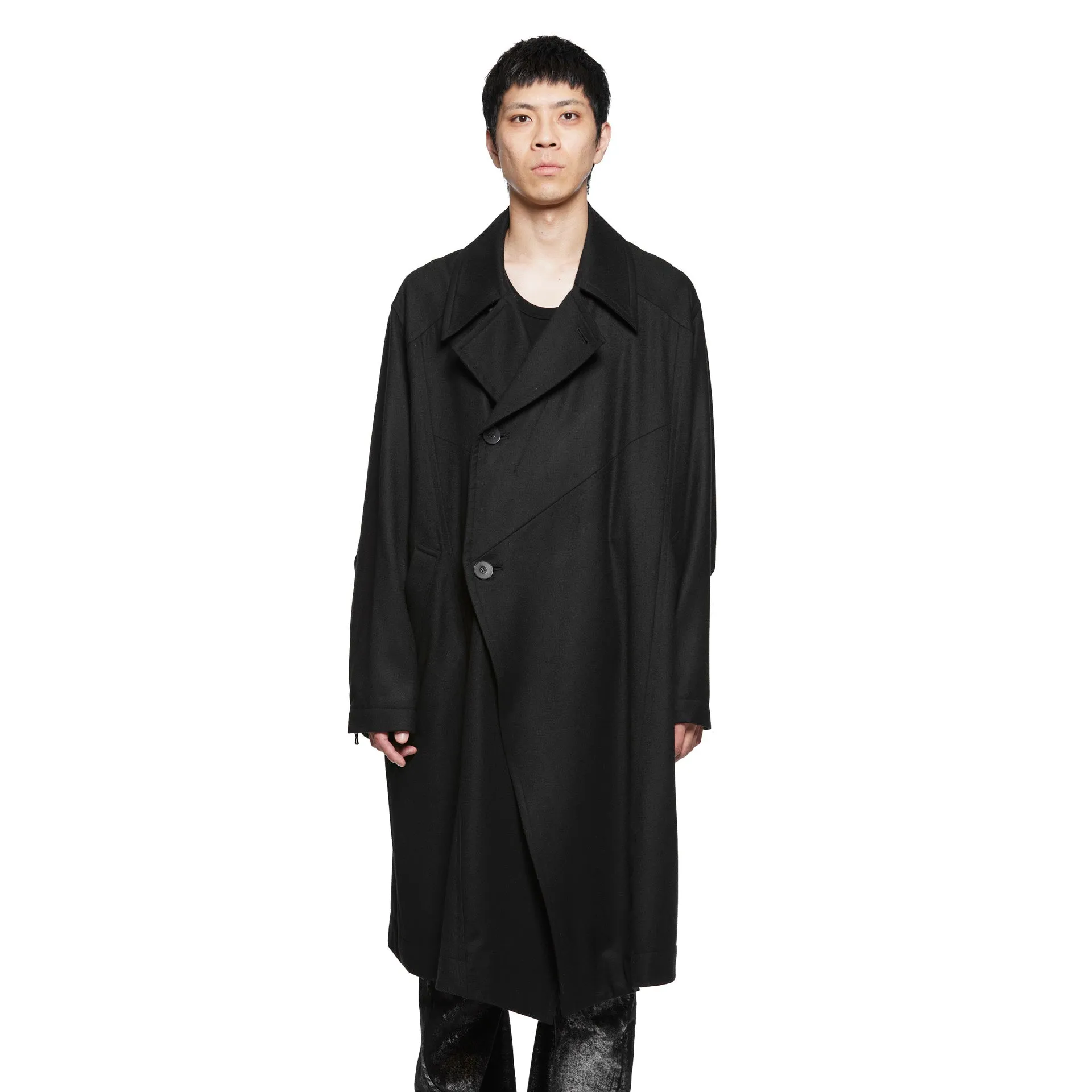 887COM1 Black / Deckard Coat