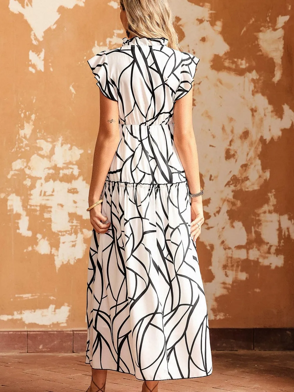 Abstract Vein Print V Neck Ruffle Maxi Dress in White