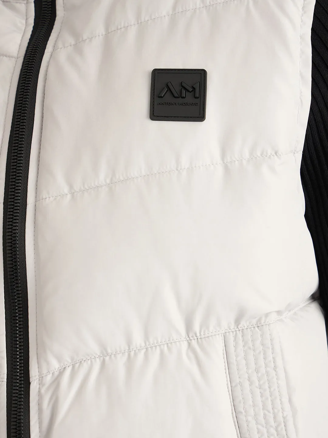 Antony Morato Men White Solid Stand Collar Sleeveless Puffer Jacket