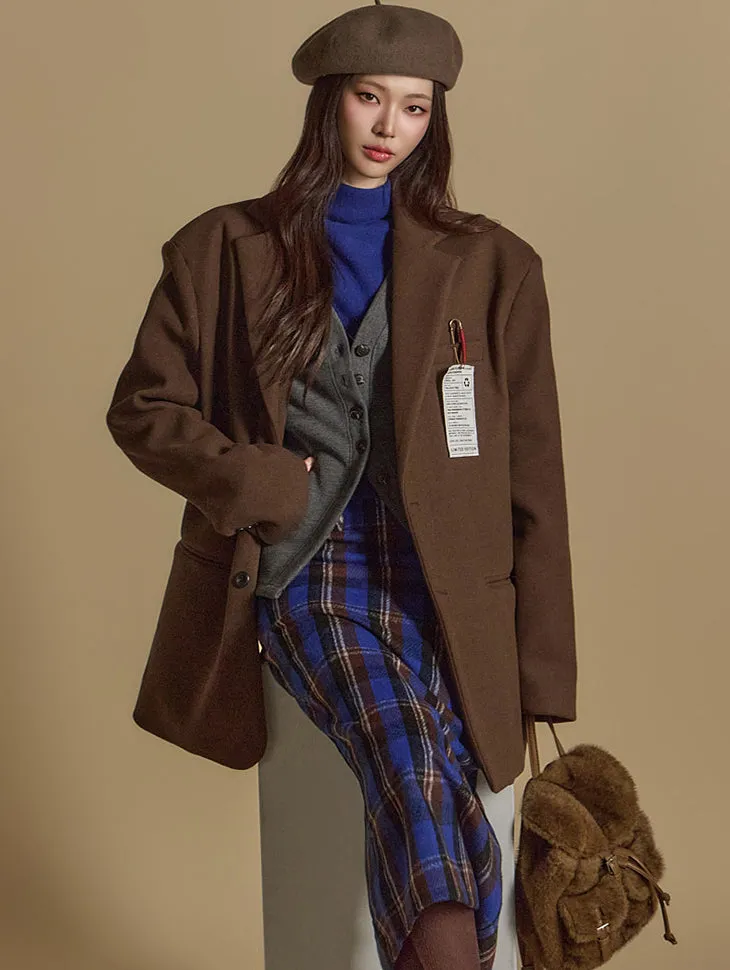 J2603 Wool Coat With Brooch