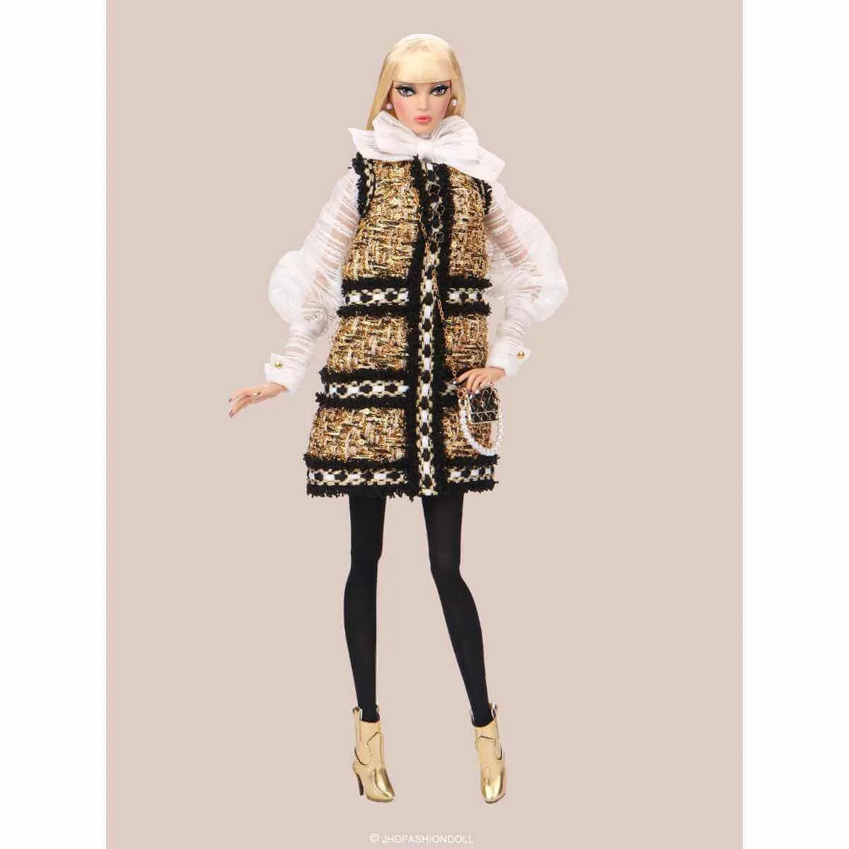 JHDFASHIONDOLL™ CHAMPS-ELYSÉES: PRE-FALL GIFTSET VIP Club Exclusive Doll