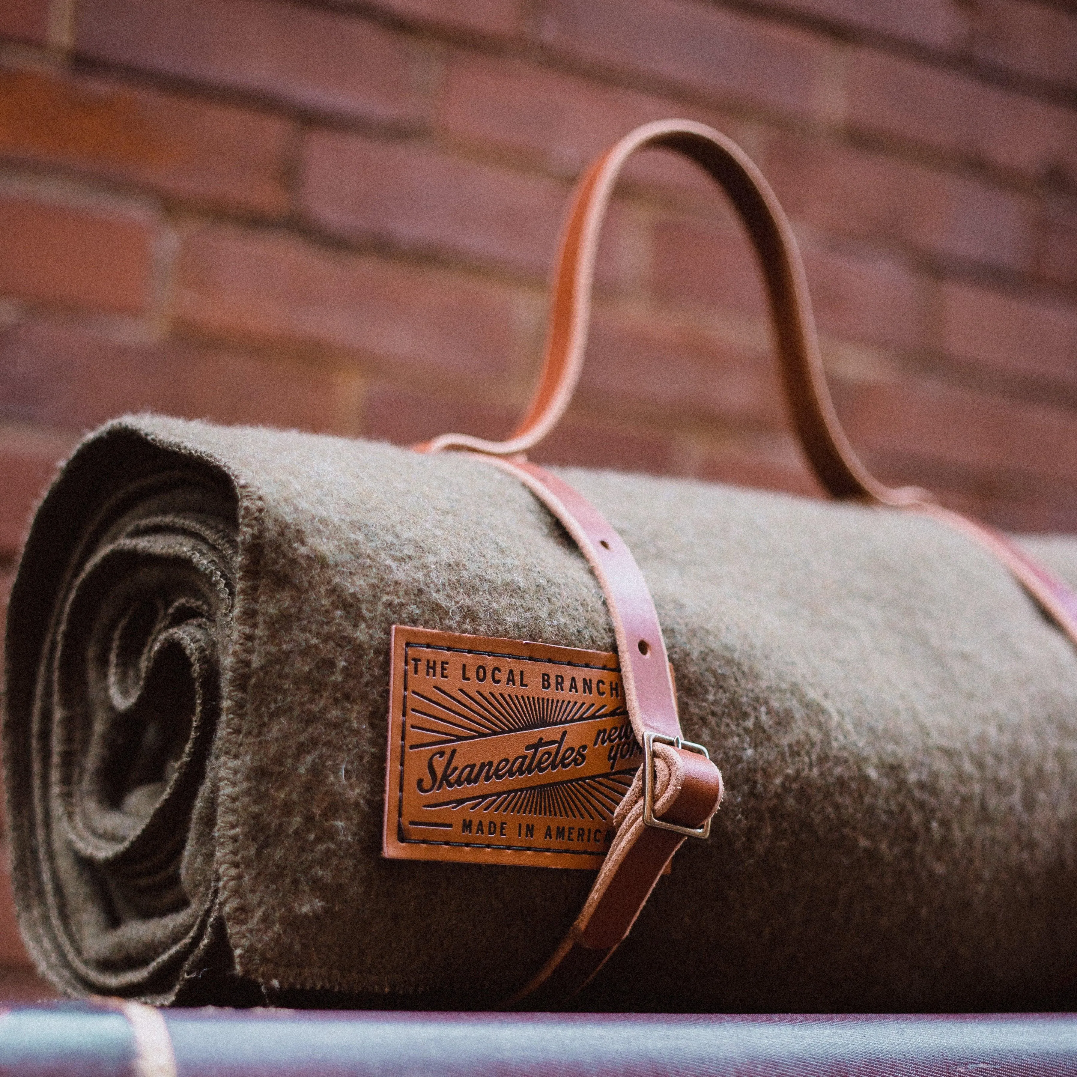 Leather Buckle Carrier