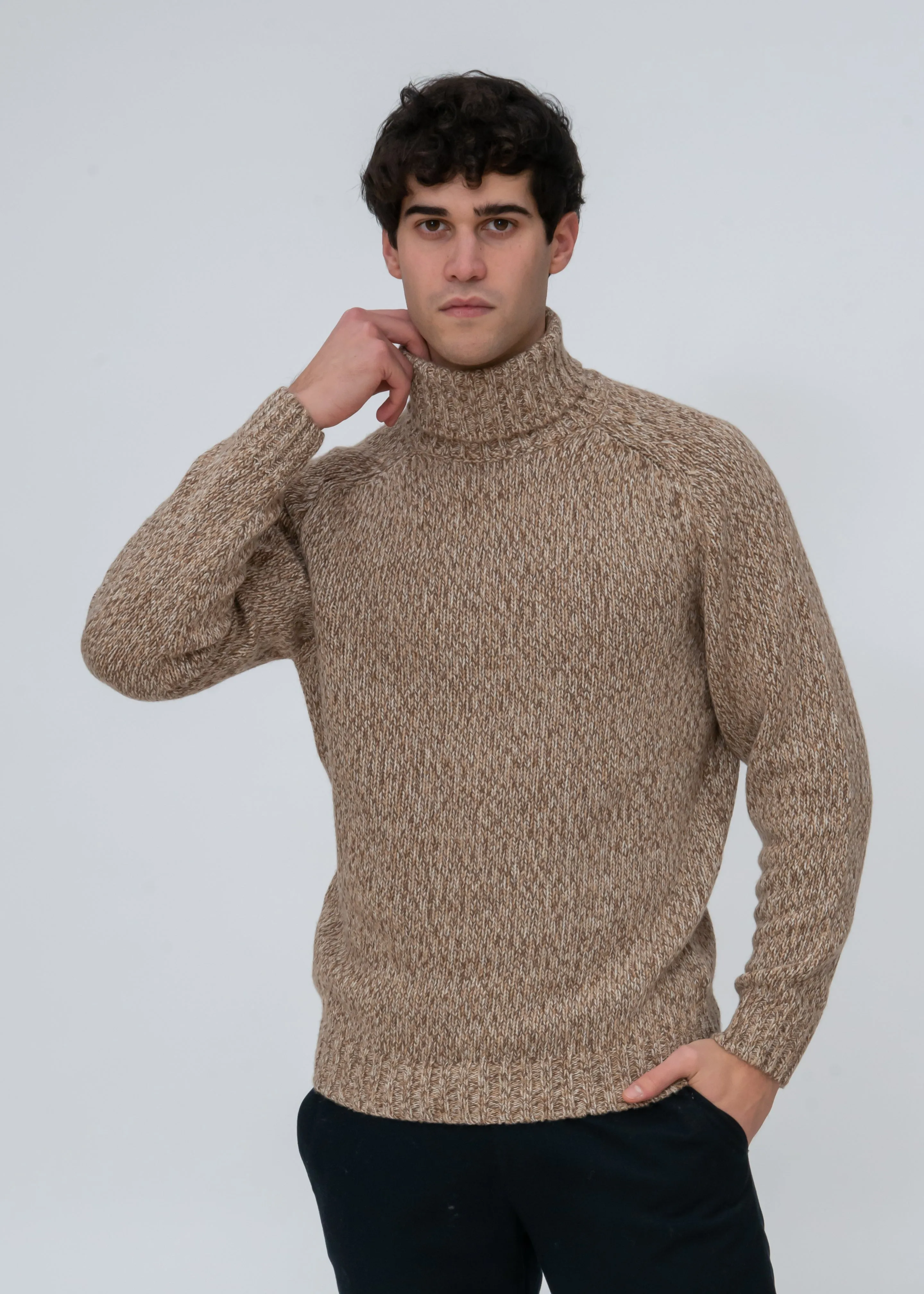 SADDLE SLEEVE MOULINE TURTLENECK SWEATER