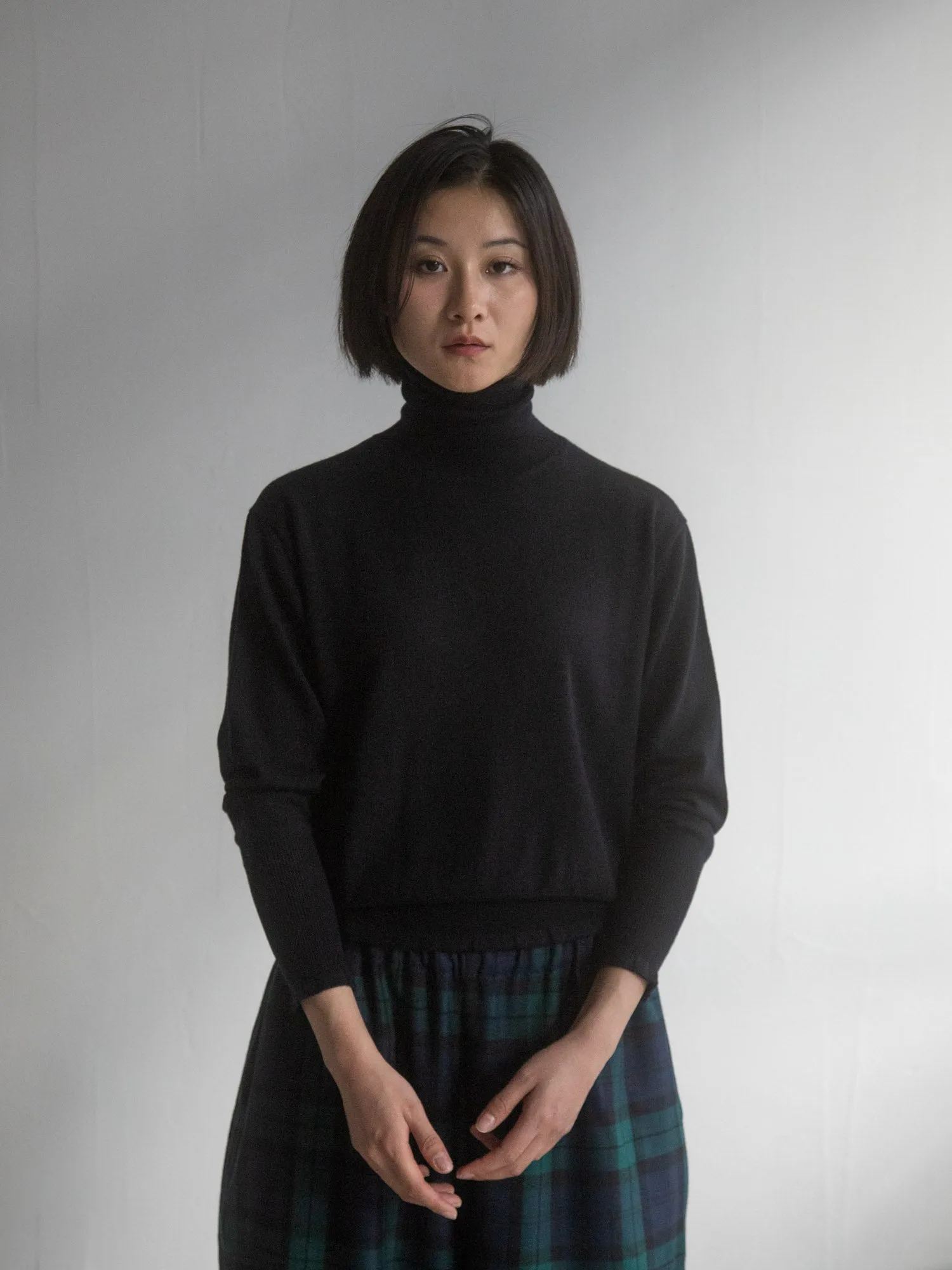 Smooth Wool Turtleneck Sweater - Dark Navy