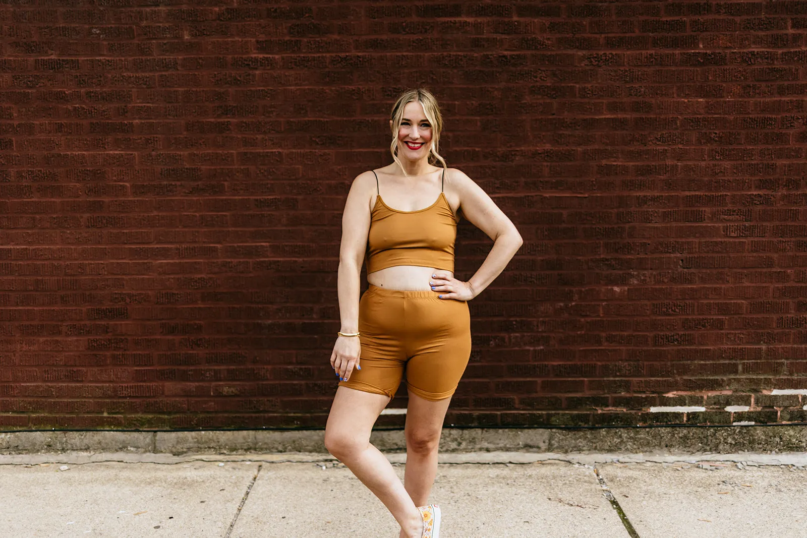 vada winter biker short in butterscotch