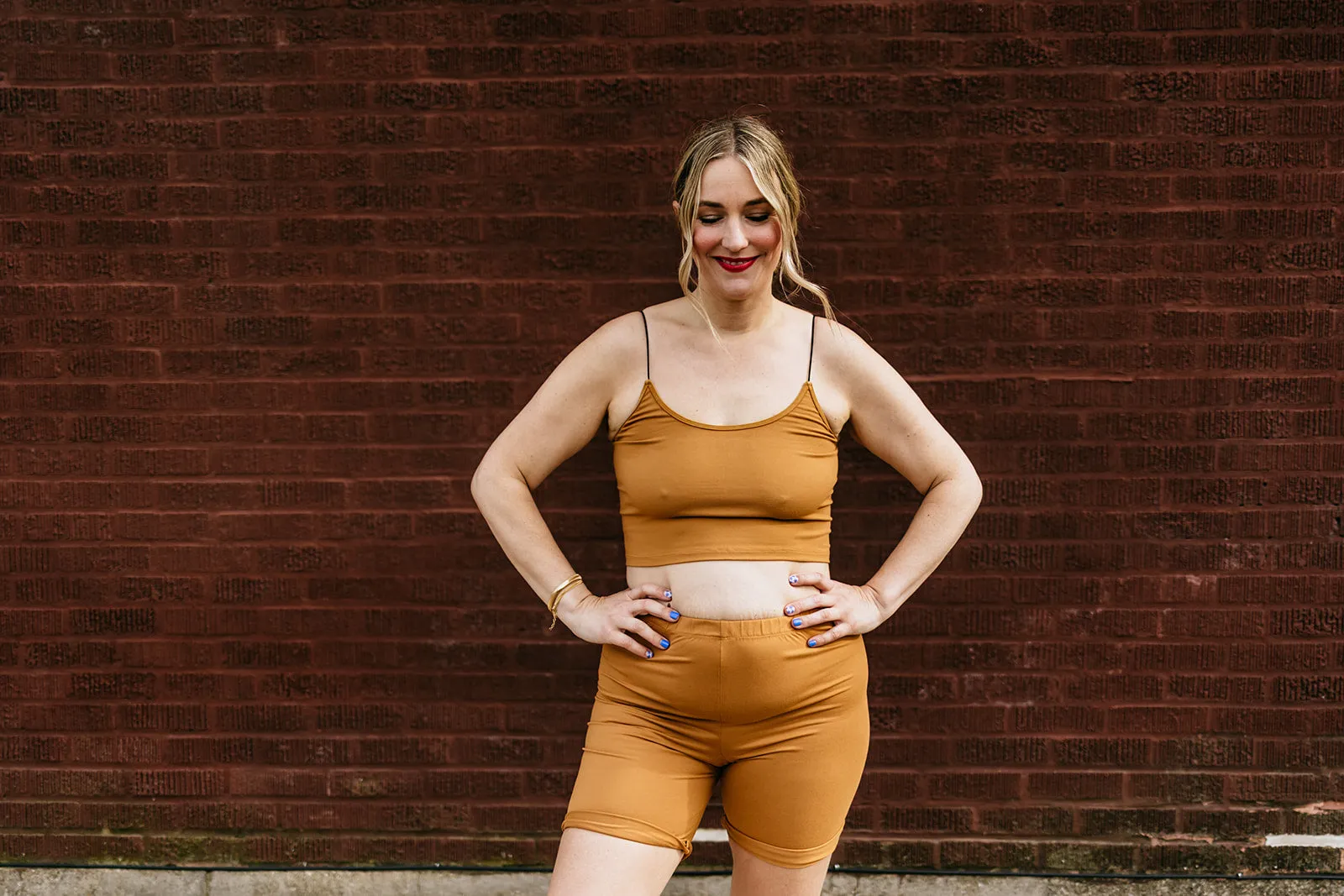 vada winter biker short in butterscotch